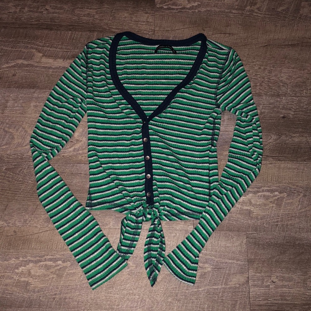 Abercrombie and Fitch xs crop